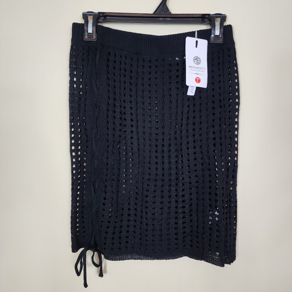 NWT Black Sheer Crochet Knit Skirt Beachwear Cover-ups | Women's size L